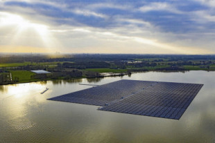 Una "isla solar" en medio de un pantano: cómo Portugal está tomando la delantera en la energía solar flotante