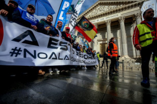 Así son los sindicatos policiales ultras que orbitan alrededor de Vox y que se oponen a la reforma de la 'ley mordaza'