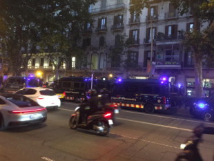 Gran dispositivo policial en el centro de Barcelona: liberan a un hombre secuestrado en un hotel