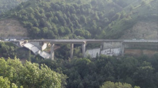 Se derrumba otro tramo del viaducto de la A6