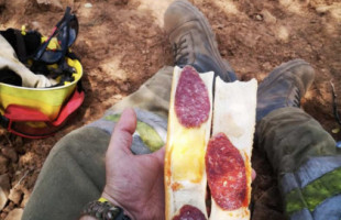 La vergonzosa ‘comida’ que reciben los bomberos que combaten los incendios en Castilla y León