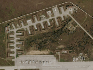 La base aérea de Crimea está muy dañada, según las imágenes de satélite (ENG)