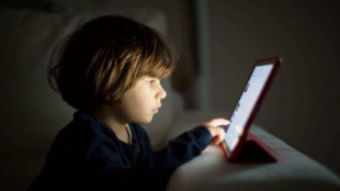 Nativos digitales son la primera generación con menor IQ que sus padres
