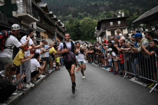 El ‘extraterrestre’ Kilian Jornet gana su cuarto Ultra Trail del Mont Blanc con el mejor tiempo de la historia