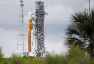 Se retrasa lanzamiento de misión Artemis por fuga en cohete