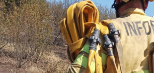 Roban la mitad de las mangueras antiincendios a bomberos forestales