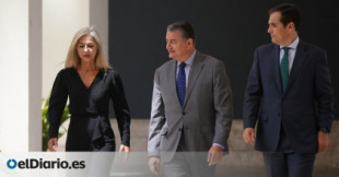 Los funcionarios andaluces con bajo rendimiento sufrirán recortes de sueldo y serán trasladados a otro puesto