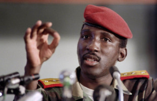 Hace 35 años fue asesinado Thomas Sankara, el Che Guevara africano (fr)