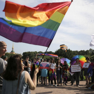 Rusia aprueba una ley que prohíbe cualquier declaración en apoyo al colectivo LGTBIQ