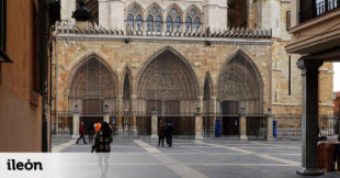 De la "mosquitera" al parasol: la difícil (y polémica) protección de una catedral gótica