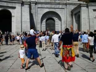 El Valle de los Caídos albergará al menos dos misas por Franco en el primer 20-N, con la ley de Memoria Democrática en vigor