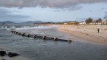 El temporal desentierra el emisario de la depuradora y aflora en la playa de Samil