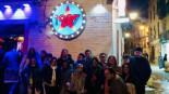El dueño de un pub de Sevilla se muestra arrepentido tras no dejar entrar a jóvenes con diversidad funcional