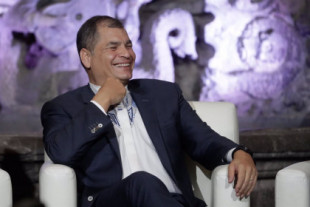 Correa insta a países como España a "corregir" la "estupidez" de reconocer a Guaidó en Venezuela, "me voy a proclamar rey de España, a ver si me reconocen".