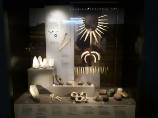 Arqueólogos identifican un juego de herramientas para trabajar el oro de 4.000 años de antigüedad cerca de Stonehenge