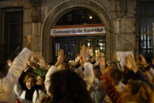 Termina el encierro de los médicos en una sede de la Consejería de Sanidad en Madrid