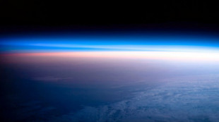 Los humanos hemos creado barrera espacial entre la Tierra y exterior