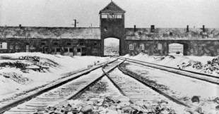 El levantamiento de Auschwitz: el día que los prisioneros quisieron escapar del infierno y la cruel venganza nazi