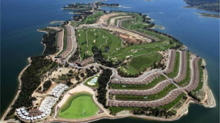 El PSOE extremeño registra una propuesta de ley para legalizar el resort de lujo Isla de Valdecañas