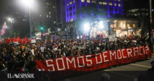 Miles de personas se manifiestan en Brasil por la democracia: "Cárcel para los terroristas"