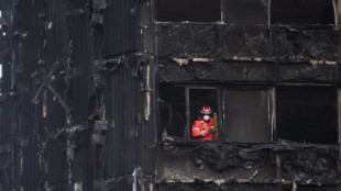 Al menos 12 bomberos que extinguieron el incendio de la Torre Grenfell padecen cánceres terminales