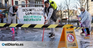 Vecinos “desinfectan” Bilbao tras un mitin de Ortega Smith: “Expulsamos de nuestros barrios a Vox y su fascismo”