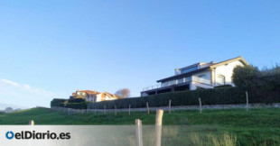 La burbuja inmobiliaria de aristócratas crece en Ruiloba: mansiones entre vacas y alerta por daños al entorno