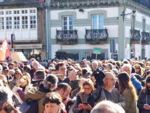 Decenas de miles de personas llenan Compostela para manifestarse por la Sanidad Pública