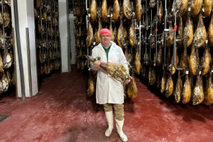 Se cansaron de malvender el cerdo ibérico a las grandes marcas y ahora son el mayor productor de jamón ibérico 100% bellota de Extremadura