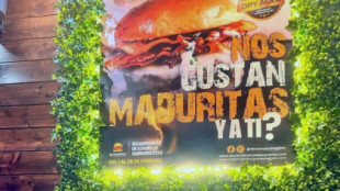 Polémica en Gijón al vetar el Instituto de la Mujer un anuncio de hamburguesas en buses urbanos