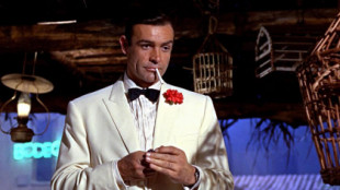 La novelas de James Bond serán reescritas para eliminar referencias racistas