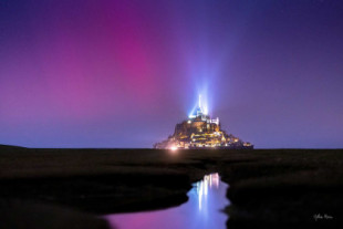 Auroras boreales sobre el Monte Saint-Michel [FRA]