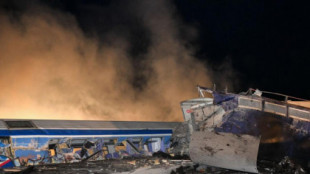 Al menos 29 muertos y 85 heridos en el choque de dos trenes en Grecia