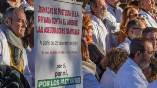 Un 35% de descuento si el médico privado te ve en la pública: entran en vigor las tarifas de la sanidad andaluza