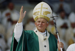 Una investigación polaca muestra evidencias de que Juan Pablo II ocultó y protegió a curas pedófilos