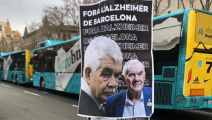 Sedes de ERC en Barcelona, empapeladas con una burla al Alzhéimer de Pasqual Maragall