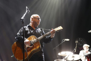 Los Pixies, el rayo indie que no cesa, impacta en Madrid 33 años después