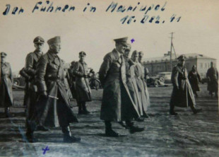 Hitler en Mariúpol, 1941