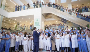 El Hospital Militar como arma electoral en Sevilla: Moreno lo inaugura por cuarta vez en tres años