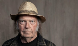 Neil Young, &quot;roto&quot; por el daño que ha hecho Ticketmaster a las giras