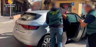 Detenido un estafador de Tarragona que enviaba 124.888 SMS fraudulentos a la hora