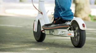 Detenido en Badalona un joven por dejar crítica a una mujer en un atropello con patinete