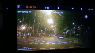 Intentan robar a un taxista de Barcelona con el método de la cuerda