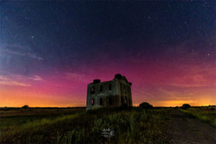 Una aurora boreal en Casar de Cáceres