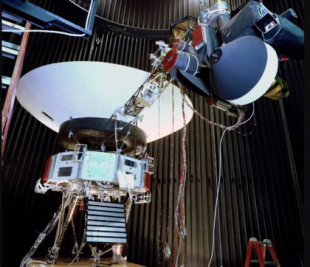 La NASA amplía la misión de Voyager 2 con energía de reserva