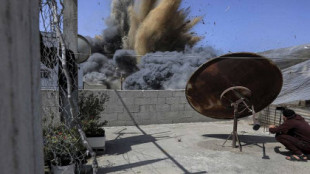 Israel reanuda el bombardeo sobre Gaza: "Hemos tardado 30 años en construirla y la han destruido en unos segundos"