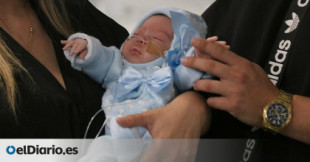 Jesús, el primer bebé nacido en España tras un trasplante de útero de una donante viva