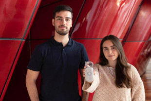 Tres universitarios españoles inventan una lupa tecnológica que puede cambiar para siempre la vida de millones de personas
