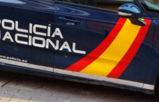 Muere un policía en Andújar (Jaén) en una pelea entre vecinos y su agresor es abatido a tiros por otro agente