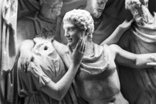 Los romanos usaron ingeniosamente cabezas intercambiables en sus estatuas